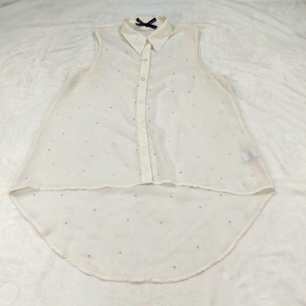ALI & KRIS WOMEN'S WHITE SHEER HIGH LOW BUTTON UP RHINESTONE SLEEVELESS BLOUSE L